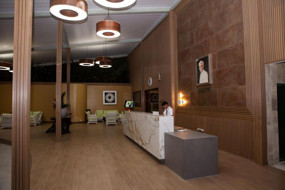 Gran Hotel De Lago - Lago Agrio Nueva Loja Exteriér fotografie
