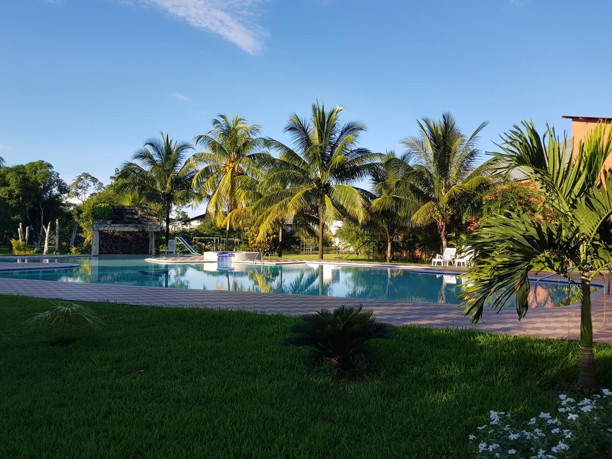 Gran Hotel De Lago - Lago Agrio Nueva Loja Exteriér fotografie