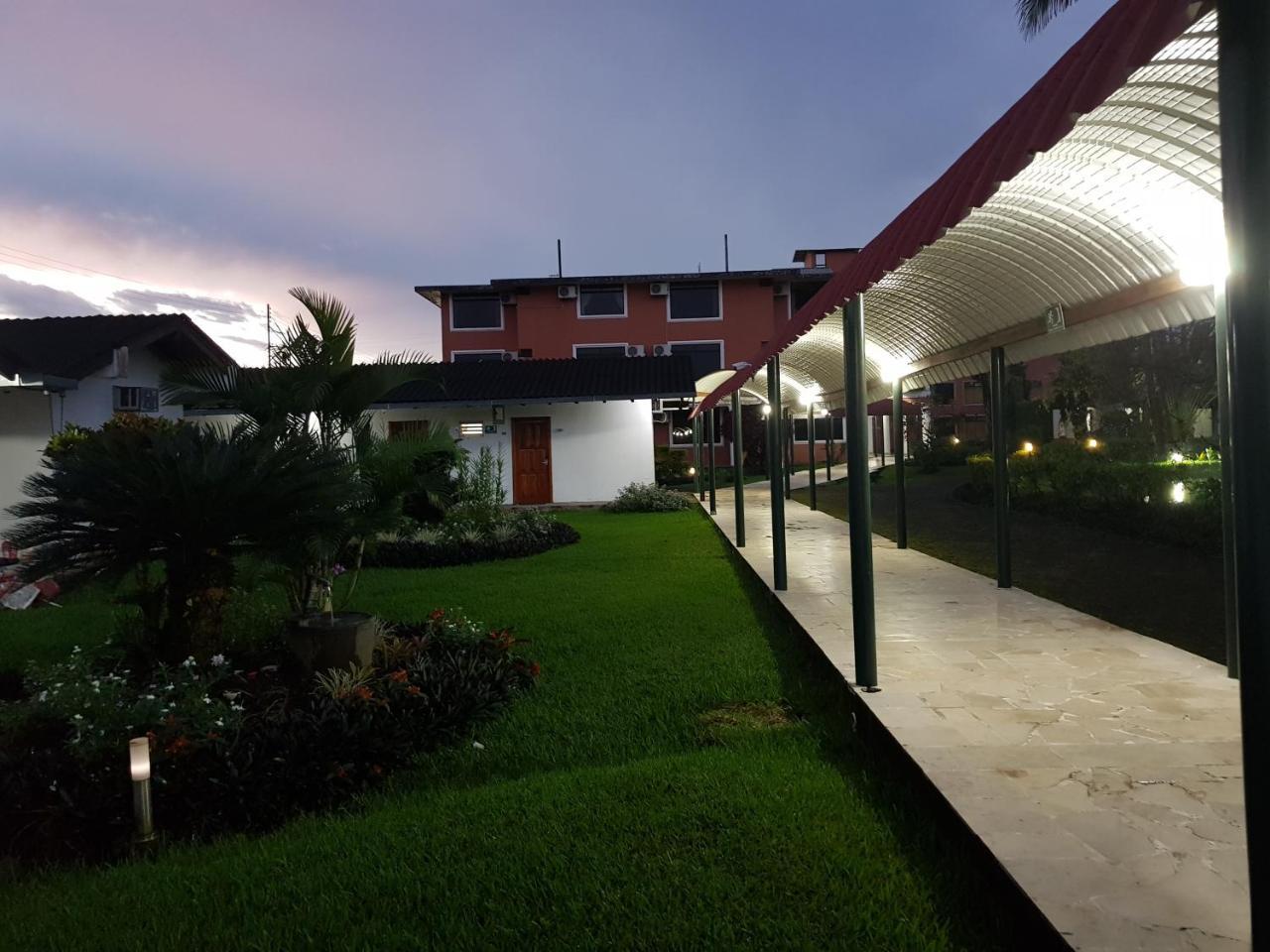 Gran Hotel De Lago - Lago Agrio Nueva Loja Exteriér fotografie