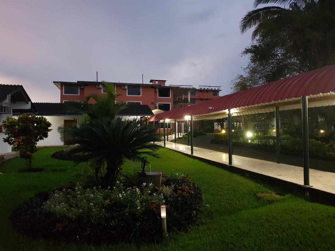 Gran Hotel De Lago - Lago Agrio Nueva Loja Exteriér fotografie