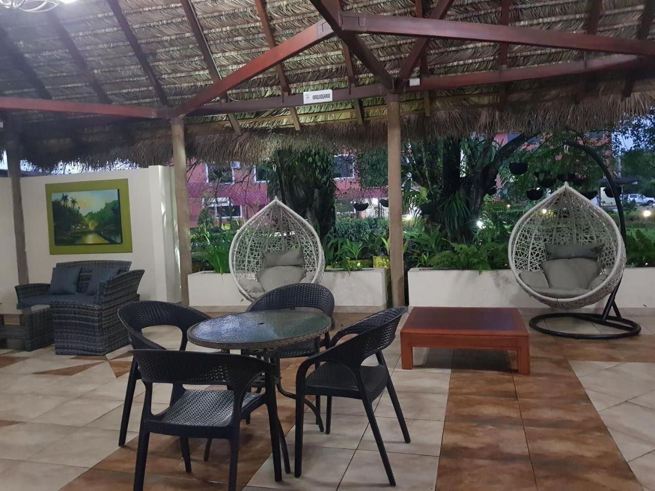 Gran Hotel De Lago - Lago Agrio Nueva Loja Exteriér fotografie